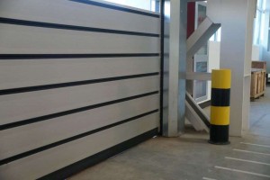 硬質(zhì)快速門(mén)